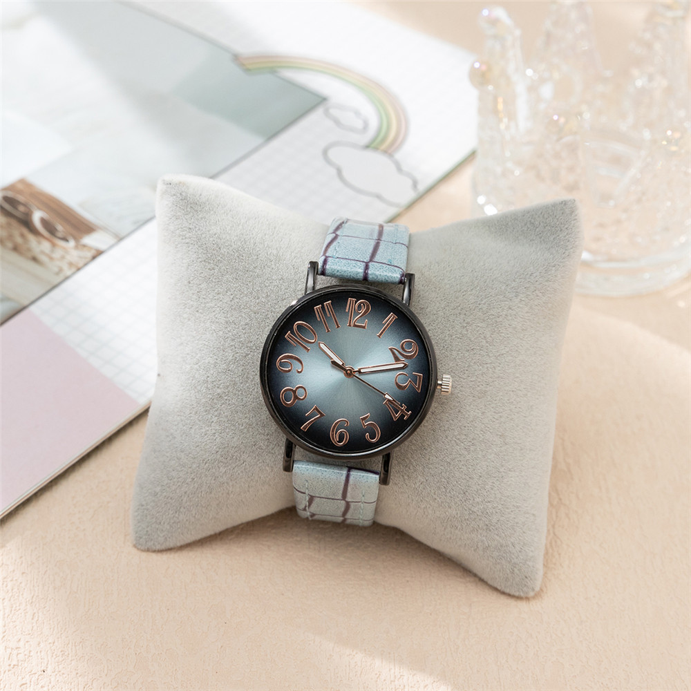 Luxury Women's Watch Fashion V - огляд і ціна Luxury Watch With Leather Strap