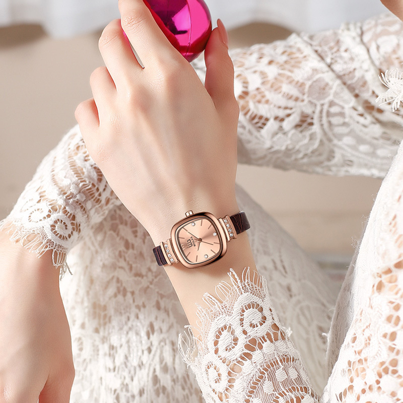 Women's Rose Gold Square Watch - огляд і ціна Luxury Watch With Leather Strap