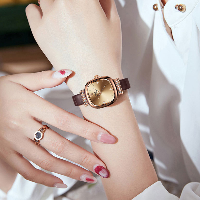Women's Rose Gold Square Watch - огляд і ціна Luxury Watch With Leather Strap