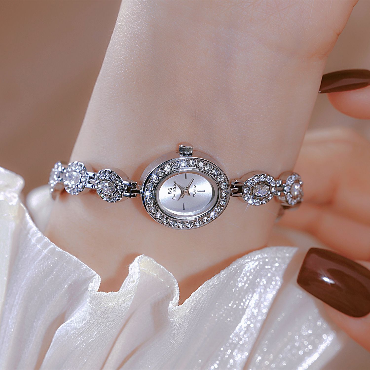 UTHAI New Women Chain Watch Li - огляд і ціна Luxury Watch Brand For Women