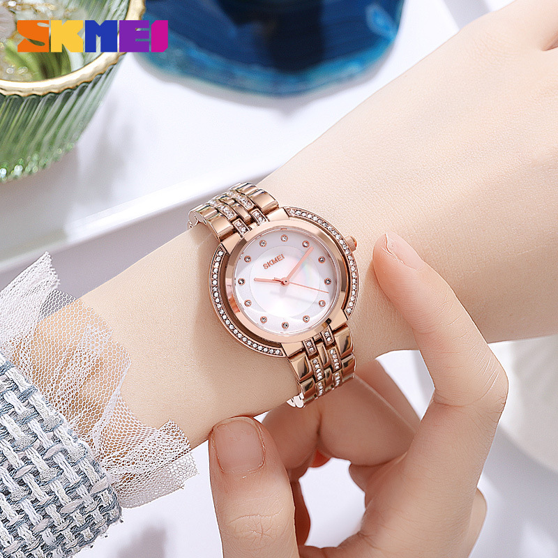 Womens Bracelet Quartz Watches - огляд і ціна Luxury Watch For
